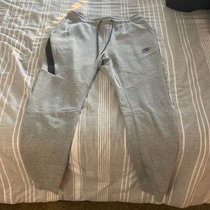Nike Sportswear Tech Fleece